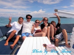 e784a1e9a18c1-3 e784a1e9a18c1-3