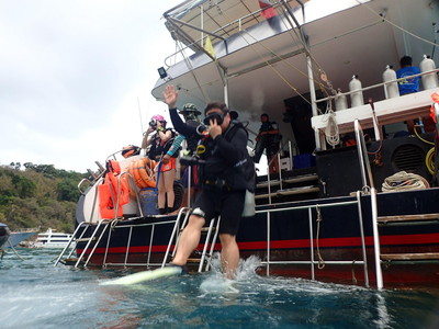 31369653_10216433543491107_6583661269599911936_n